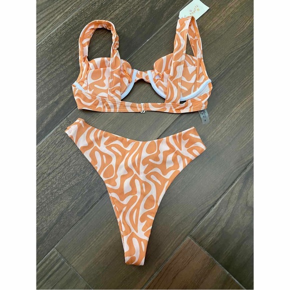 Aurelle NEW🚨 Swimsuit Set - Picture 5 of 5